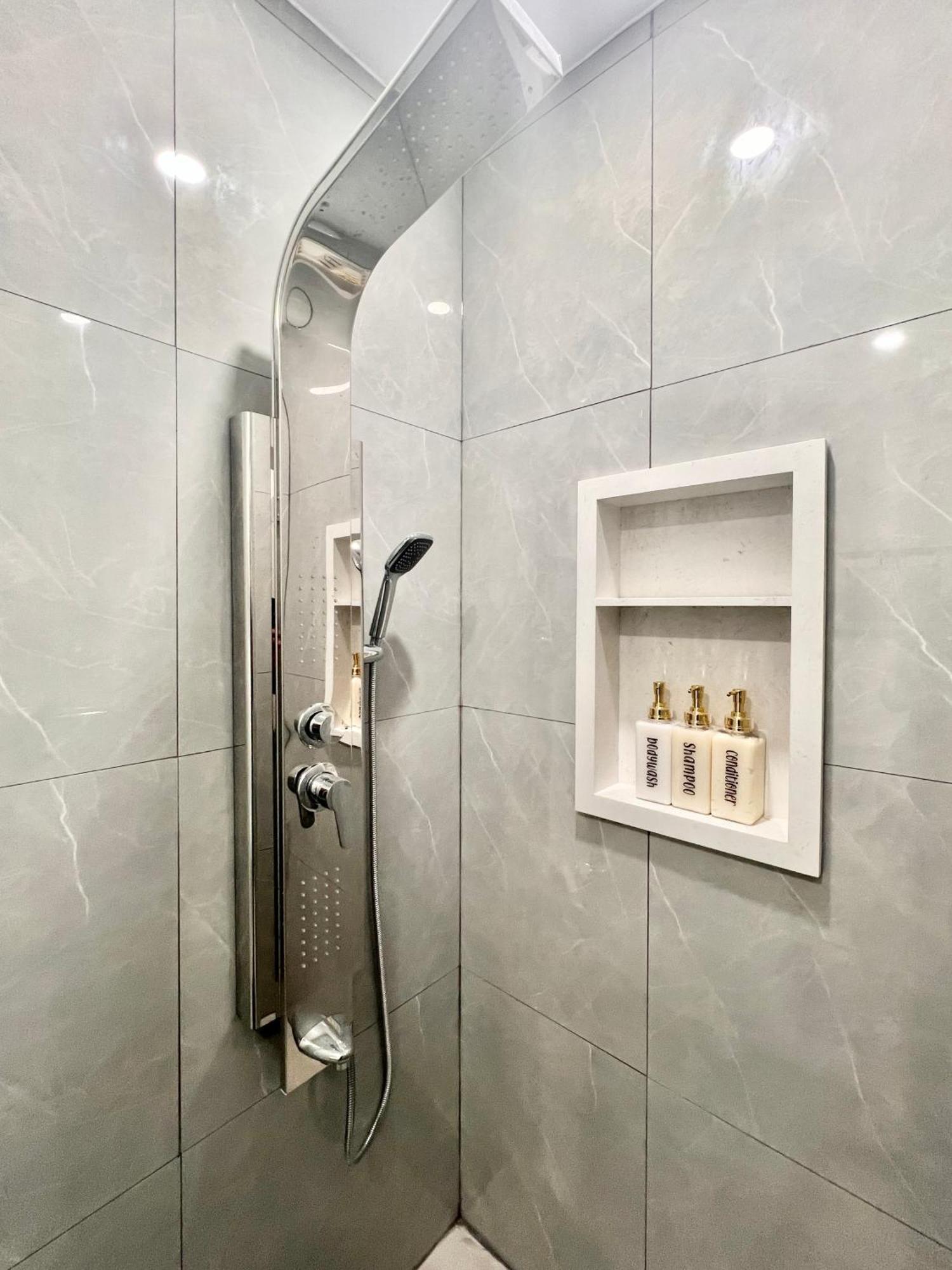 Upgraded Rooms With Bath 7-Min To Subway Near Downsview Rogers Stadium Toronto Esterno foto